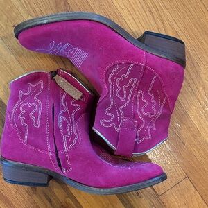 Dingo Fuchsia Leather Ankle Boots 6.5